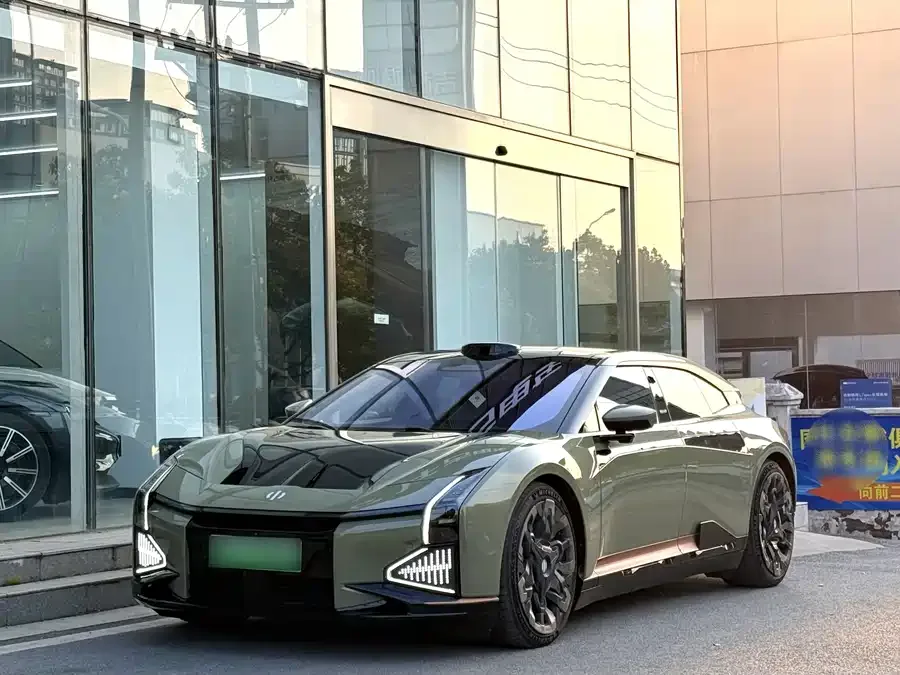HiPhi Z 2022