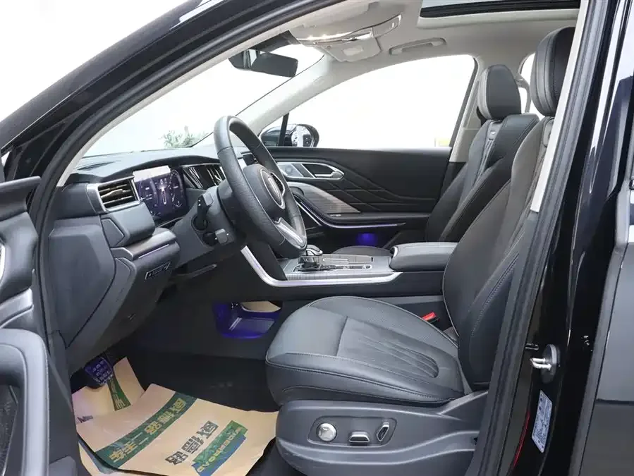 Hongqi HS7 PHEV Hongqi HS7 PHEV 2024 2.0T PHEV 4WD Flagship Chang Edition 7 Seaters 2024 — миниатюра 4
