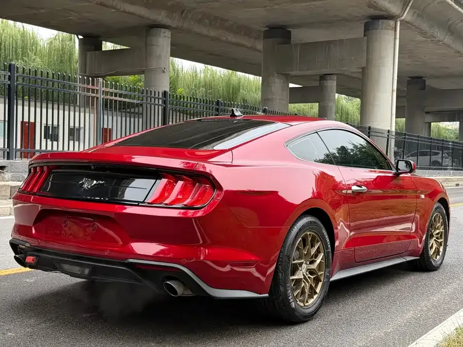 Ford Mustang 2021 Mustang 2.3T EcoBoost 2023 — миниатюра 2