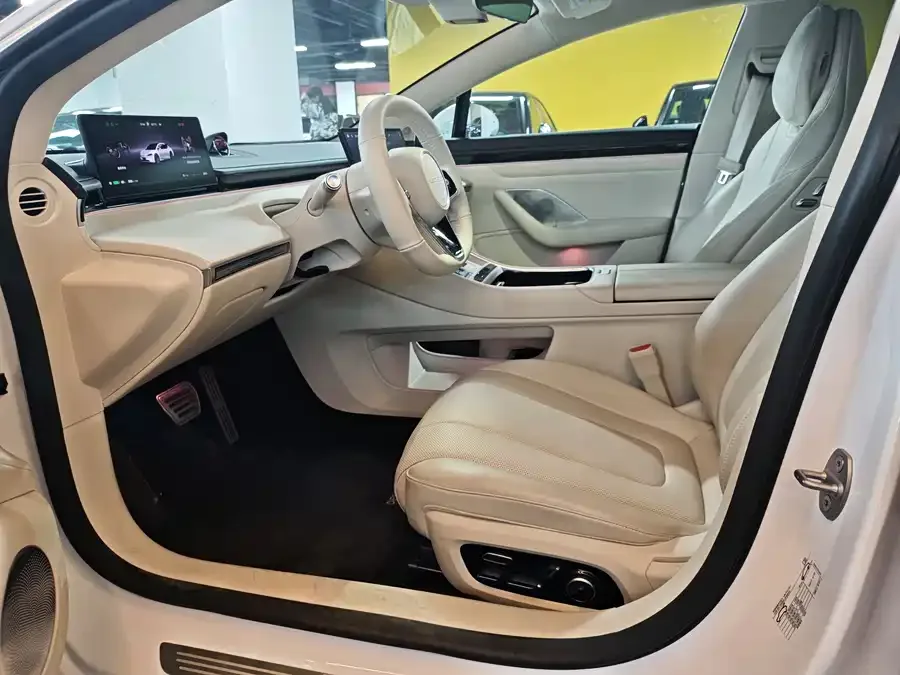 Smart world S7 Zhijie S7 2025 705km Max 2025 — миниатюра 3