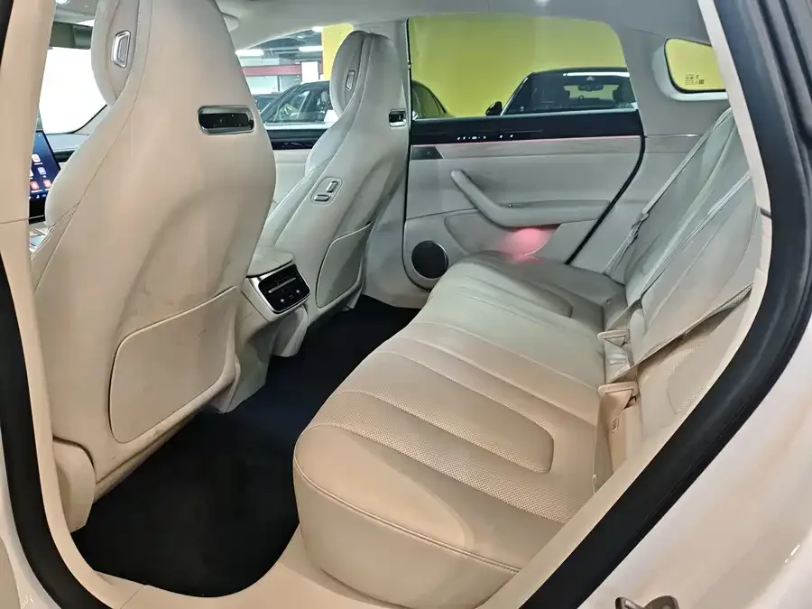 Smart world S7 Zhijie S7 2025 705km Max 2025 — миниатюра 4