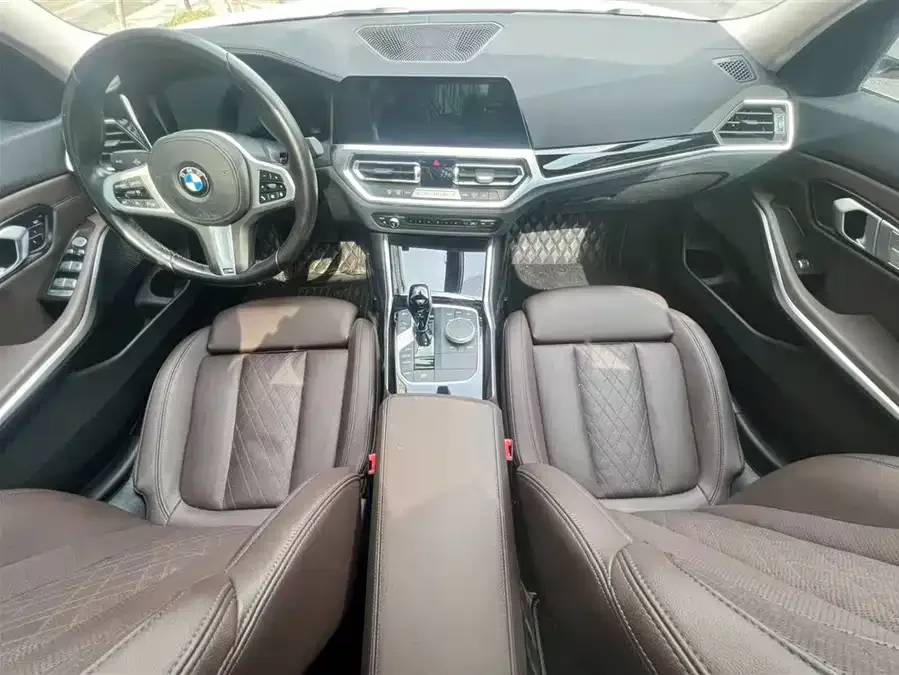 BMW 3 series BMW 3 Series 2022 320Li M Sport Package 2022 — миниатюра 4