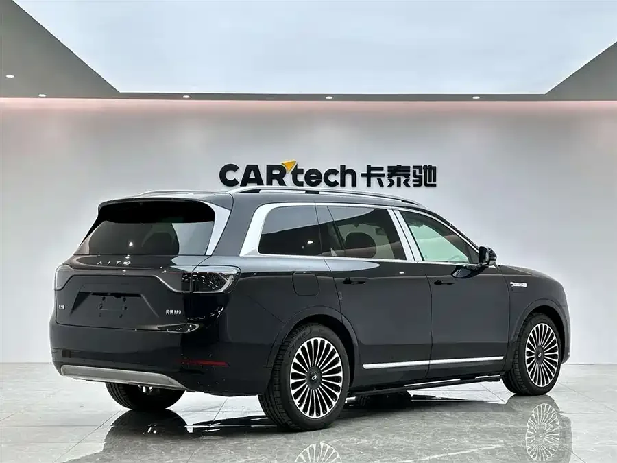 AITO M9 Wenjie M9 2025 Extended Range Ultra Edition 52kWh 6-Seat Version (192-line LiDAR) 2025 — миниатюра 2