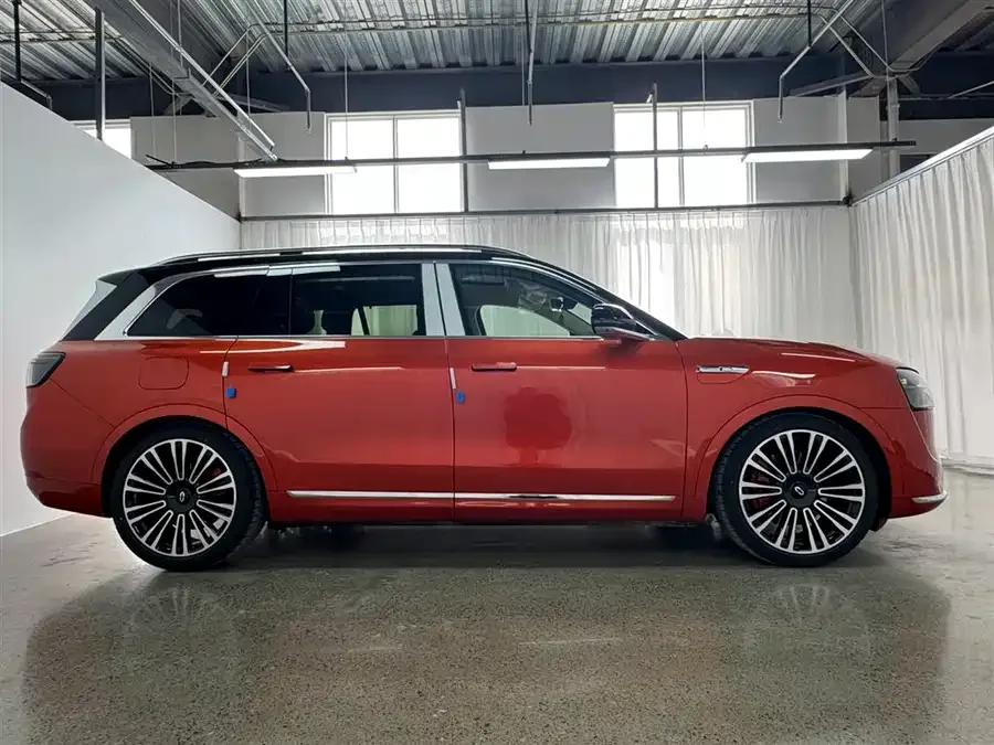 AITO M9 M9 2024 Extended Range Ultra Edition 52kWh 6-seater Edition 2026 — миниатюра 2