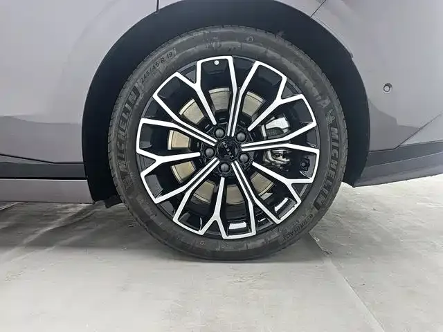 Zeekr 007GT Zeekr 007GT 2025 rear-wheel drive intelligent driving version 75kWh 2026 — миниатюра 3