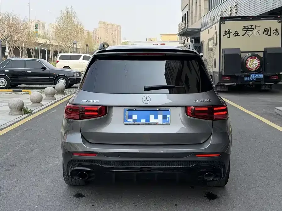 Mercedes-Benz GLB AMG Mercedes-Benz GLB AMG 2024 AMG GLB 35 4MATIC 2025 — миниатюра 2