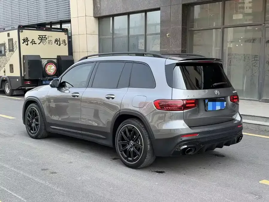 Mercedes-Benz GLB AMG Mercedes-Benz GLB AMG 2024 AMG GLB 35 4MATIC 2025 — миниатюра 4
