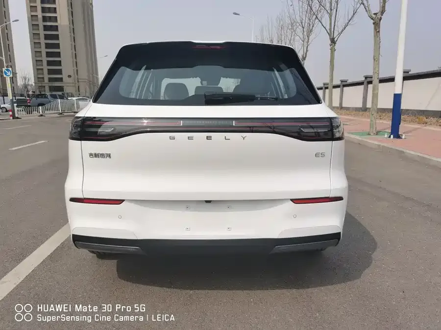 Geely Galaxy E5 Galaxy E5 2026 530km Explorer Edition 2026 — миниатюра 5