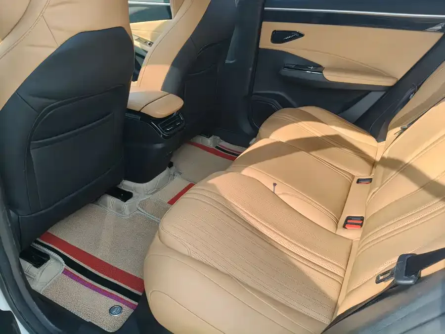 Geely Galaxy L7 Galaxy L7 2023 1.5T 115km PLUS 2023 — миниатюра 3