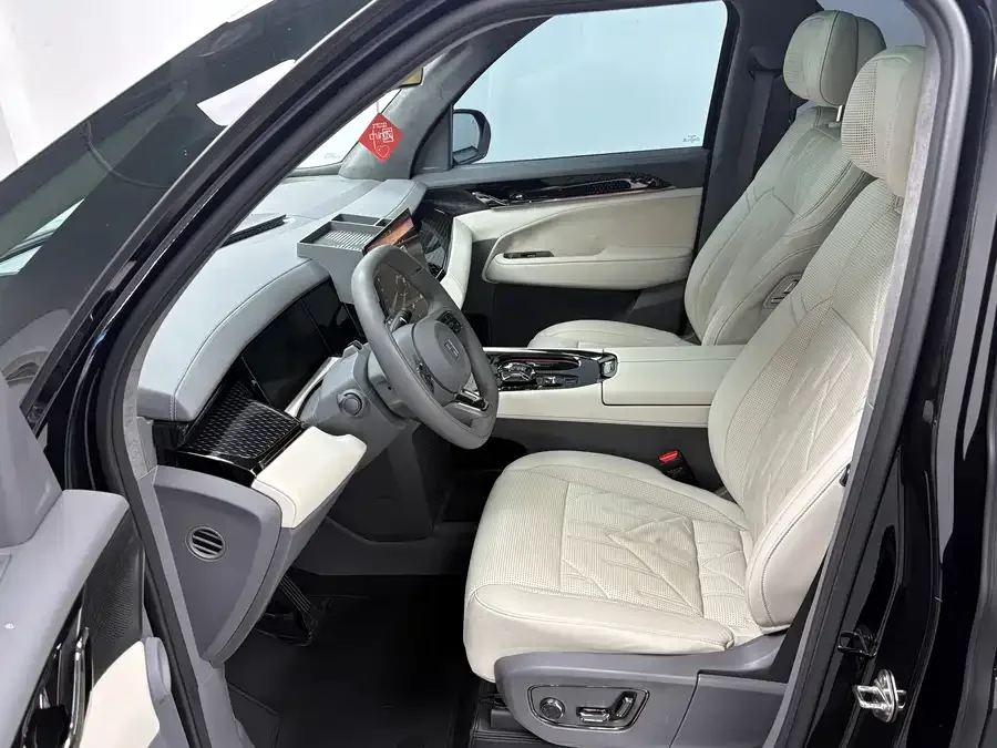 Zeekr 009 Zeekr 009 2024 seven-seat aisle version 108kWh 2025 — миниатюра 4