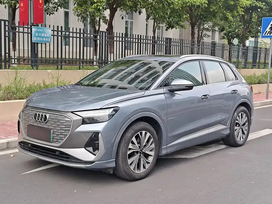 Audi Q4 e-tron 2024 40 e-tron Creative Edition 2024 — фото 1, купить с доставкой в Москву