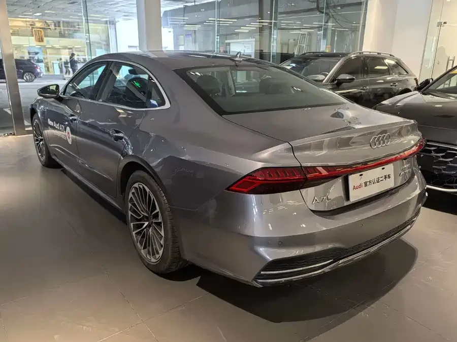 Audi A7L 2022 45 TFSI S-line Dream Youth Edition 2024 — миниатюра 4