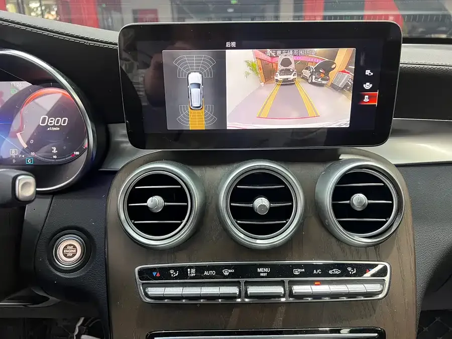 Mercedes-Benz GLC-Class Mercedes-Benz GLC 2022 GLC 300 L 4MATIC Dynamic Collector's Edition 2022 — миниатюра 3