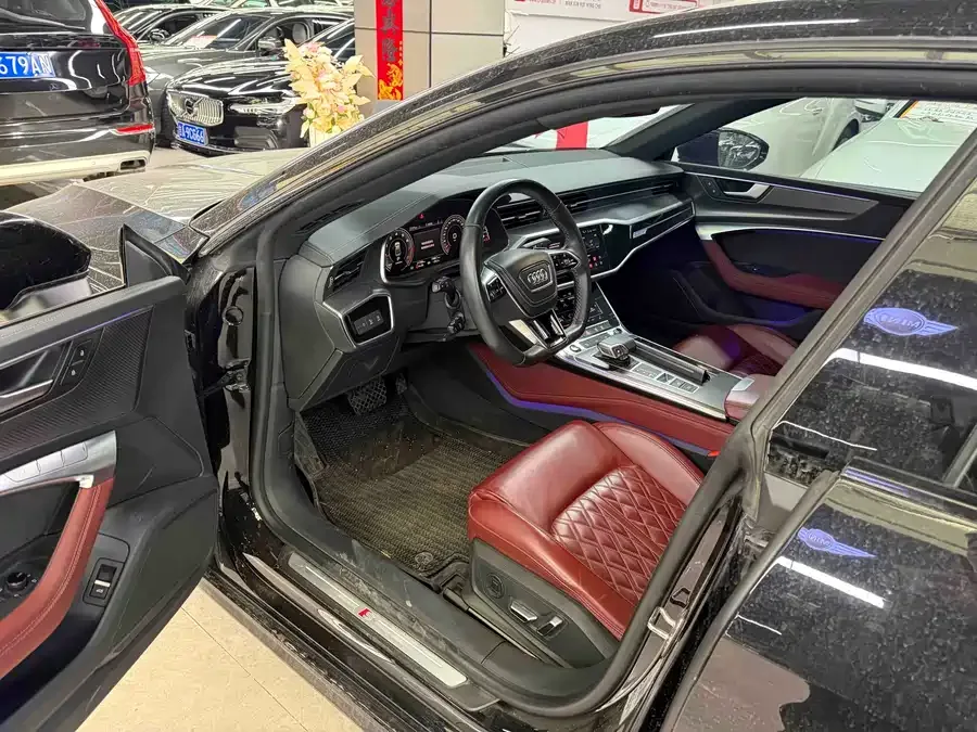 Audi A7L 2024 45 TFSI quattro Black Warrior Edition 2024 — миниатюра 2