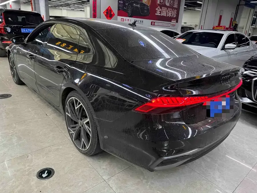 Audi A7L 2024 45 TFSI quattro Black Warrior Edition 2024 — миниатюра 4