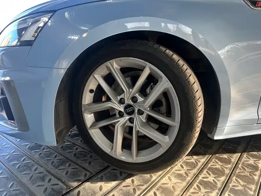 Audi A5 Audi A5 (Imported) 2023 Sportback 40 TFSI Stylish Dynamic Edition 2023 — миниатюра 5