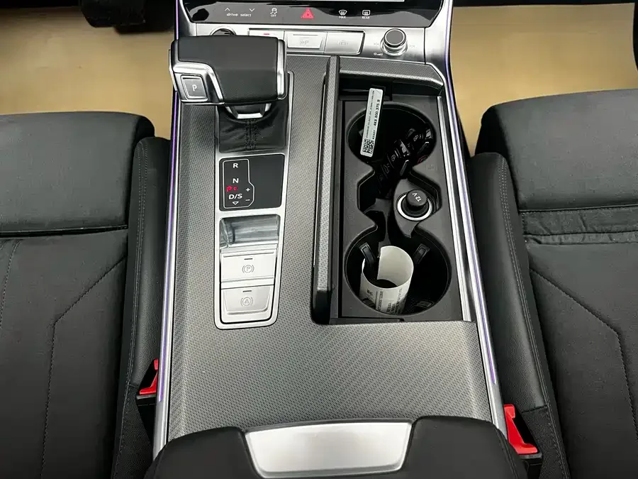 Audi A7 2023 45 TFSI Premium Edition 2026 — миниатюра 4