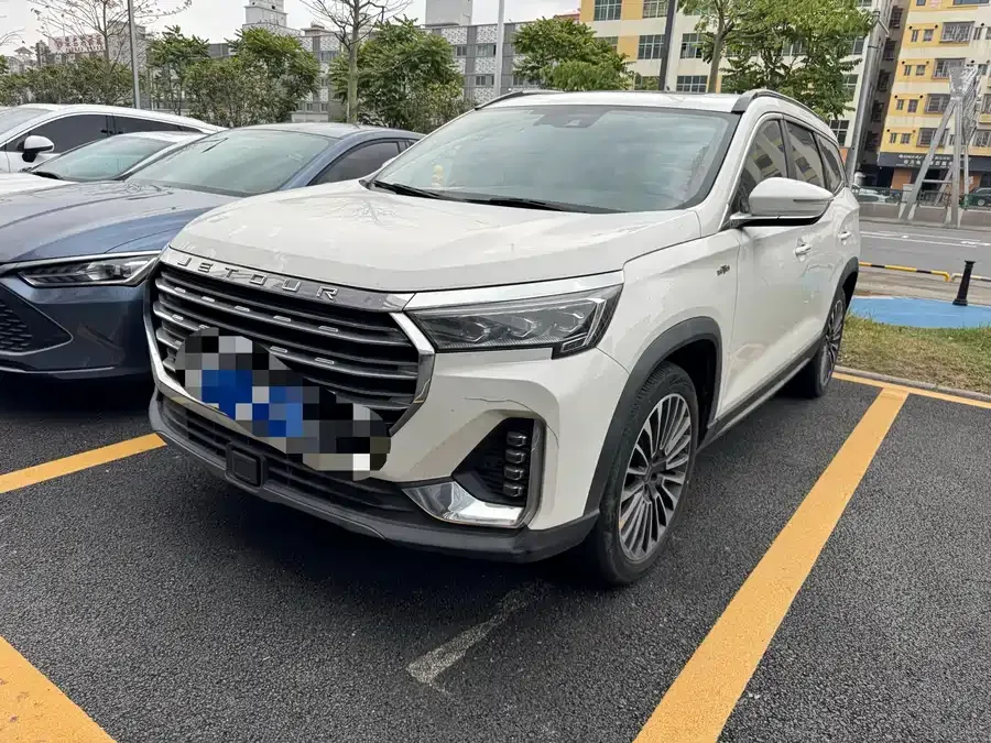 Jetour X90 Jetour X90 2022 Zilong 2.0T DCT Changsheng Edition 7 Seaters 2022 — фото 1, купить с доставкой в Москву