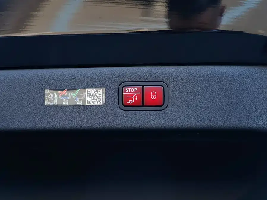 Mercedes-Benz EQS AMG Mercedes-Benz EQS AMG 2022 AMG EQS 53 4MATIC+ 2025 — миниатюра 3