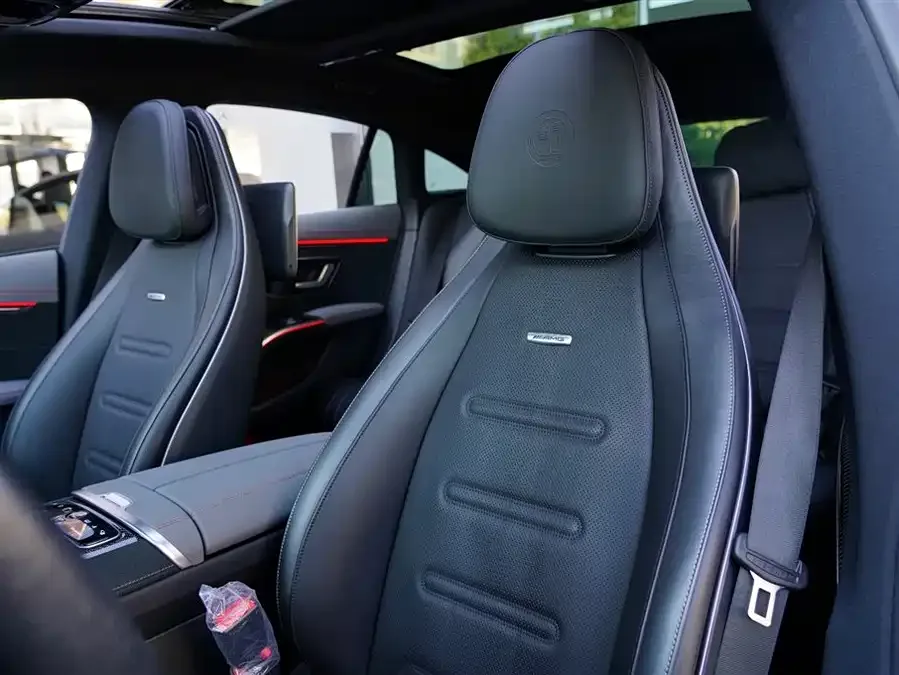 Mercedes-Benz EQS AMG Mercedes-Benz EQS AMG 2022 AMG EQS 53 4MATIC+ 2025 — миниатюра 4