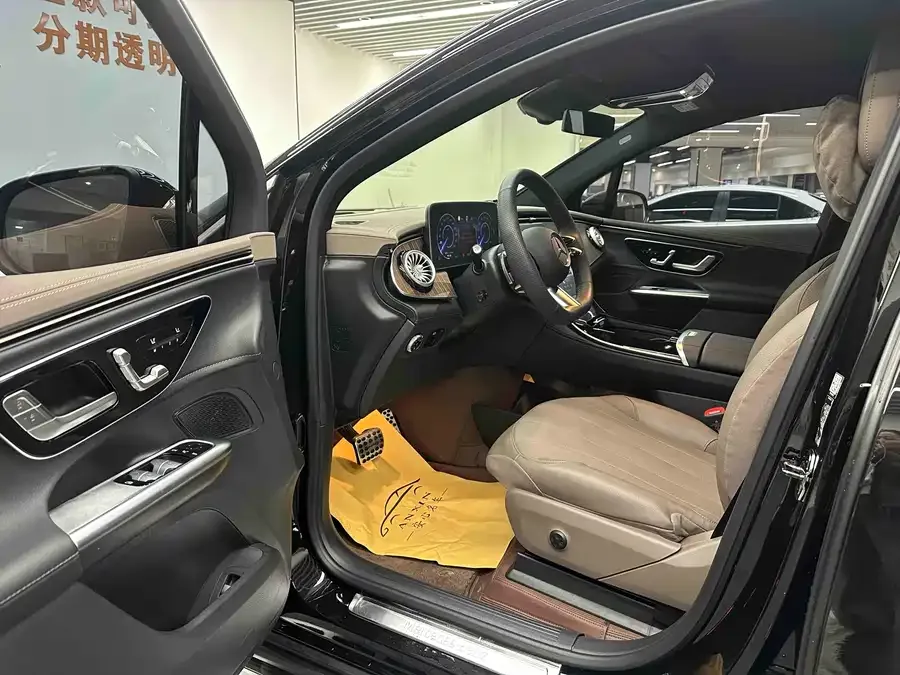 Mercedes-Benz EQE SUV Mercedes-Benz EQE SUV 2024 500 4MATIC Luxury Edition 2024 — миниатюра 3
