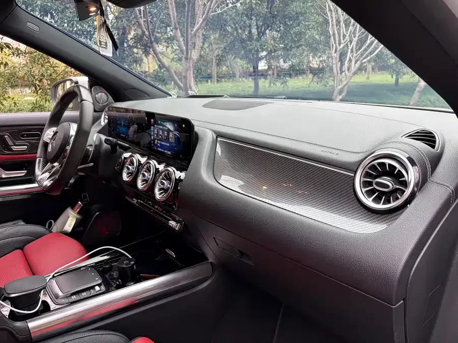 Mercedes-Benz GLA AMG Mercedes-Benz GLA AMG 2021 AMG GLA 45 4MATIC+ 2023 — миниатюра 4