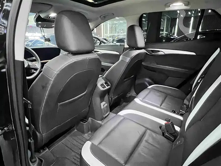 Buick Envision S 2024 Envision S 28T Black Premium Edition 2024 — миниатюра 4