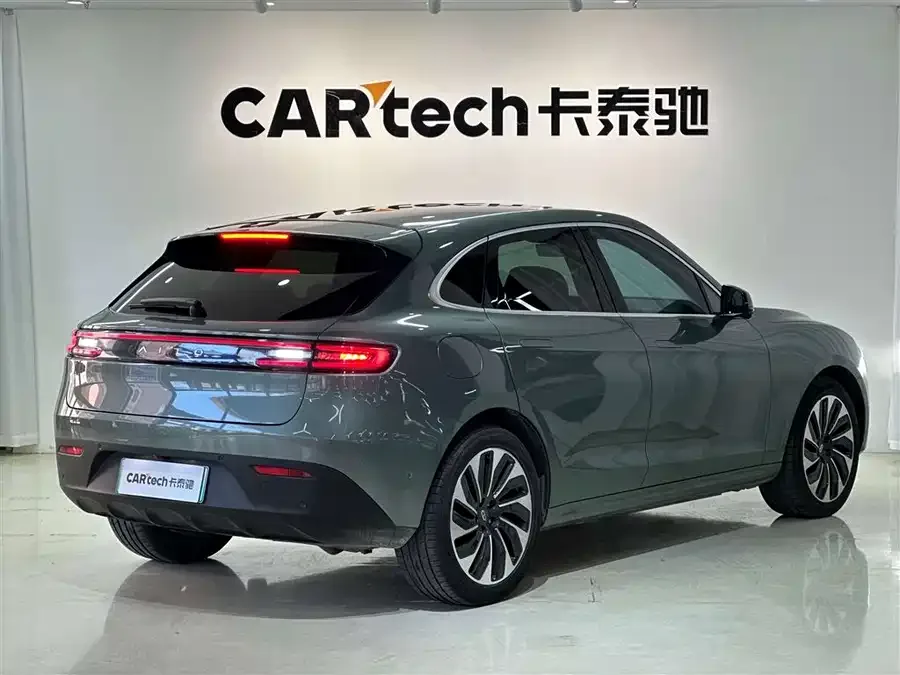 AITO M5 M5 2022 Extended Range 4WD Flagship Edition 2022 — миниатюра 2