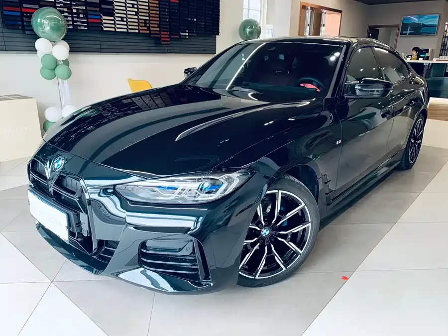 BMW 4 Series 2024