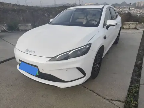 BYD seal 05 DM-i 2025 buy in Moscow