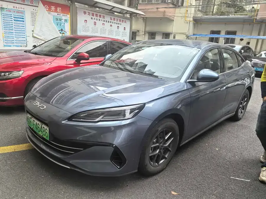 BYD Seal 06 Seal 06 2024 DM-i 80KM Luxury 2024 — фото 1, купить с доставкой в Москву
