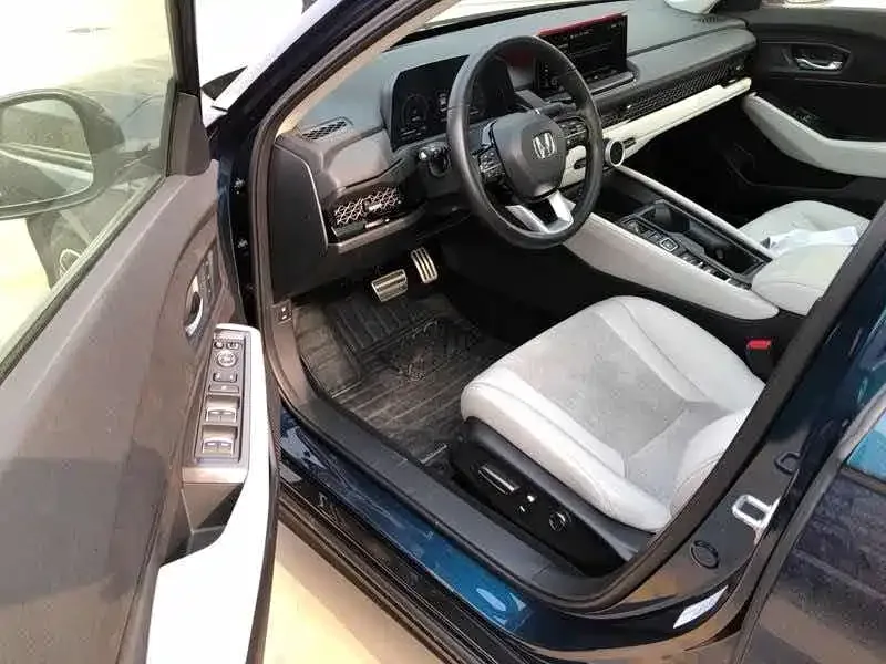 Honda Accord New Energy Accord New Energy 2023 2.0L e:PHEV Flagship Edition 2023 — миниатюра 2