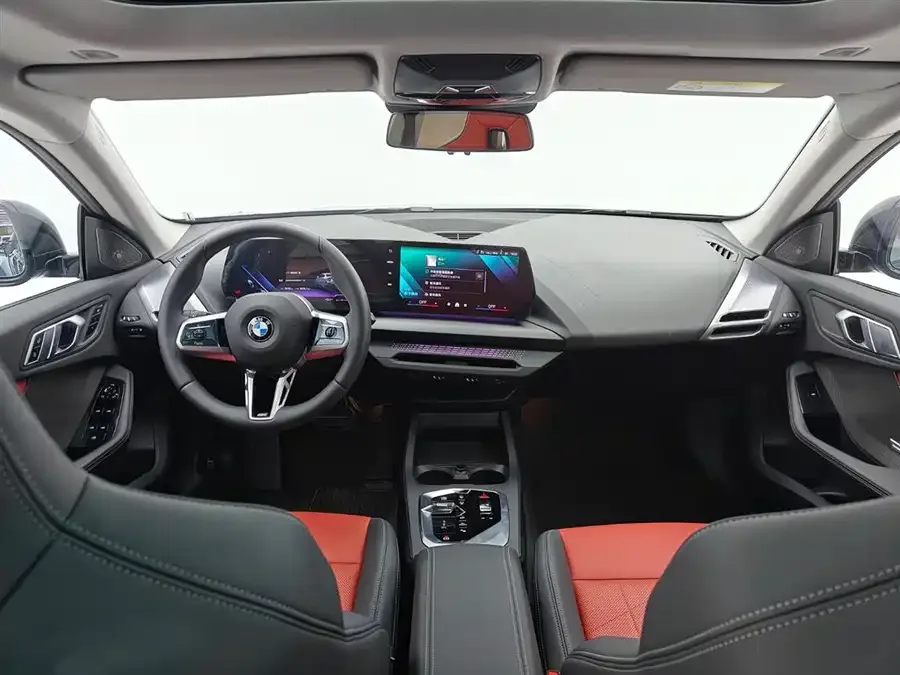 BMW 2 Series BMW 2 Series 2025 225L M Sport Night Edition 2025 — миниатюра 3