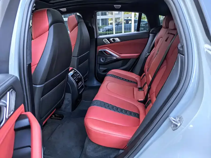 BMW X6 M BMW X6 M 2023 X6 M Thunder Edition 2023 — миниатюра 4