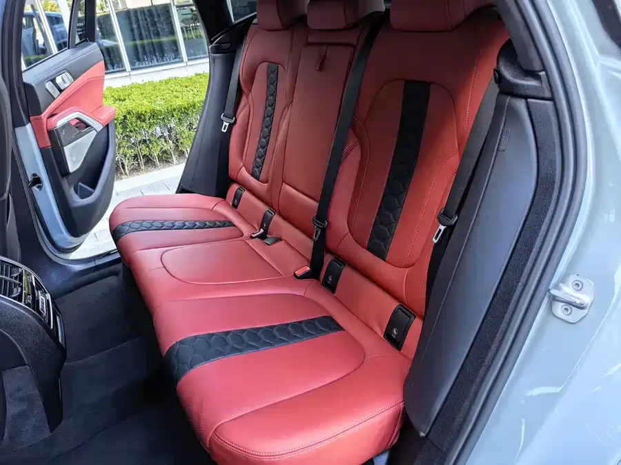 BMW X6 M BMW X6 M 2023 X6 M Thunder Edition 2023 — миниатюра 5