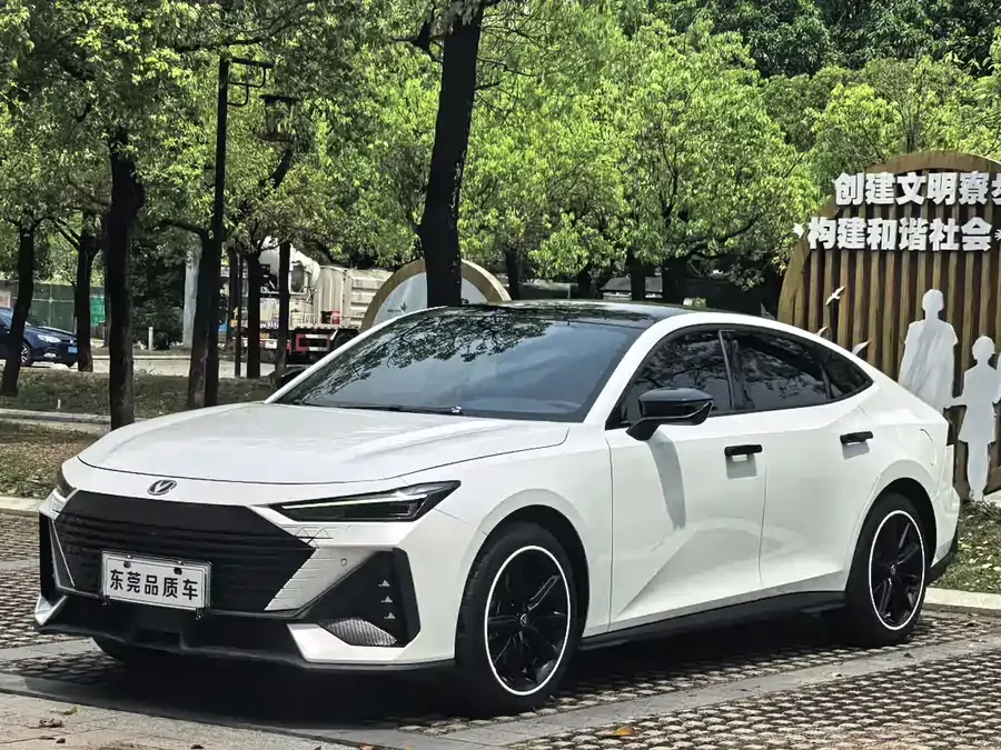 Changan UNI-V Smart Electric iDD 2023