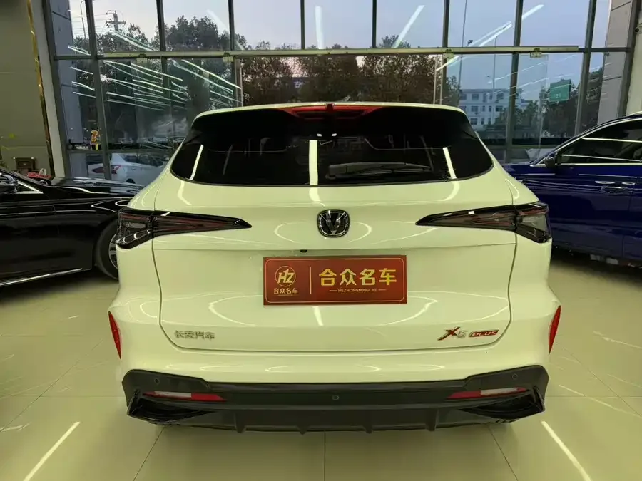 Changan X5 Plus Changan X5 PLUS 2025 1.5T DCT Pioneer Edition 2025 — миниатюра 5