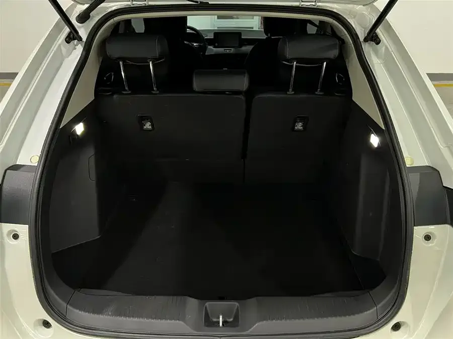 Honda WR-V 2023 1.5L CVT Hot Edition 2022 — миниатюра 4