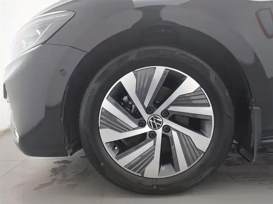 Volkswagen Passat New Energy Passat New Energy 2022 430PHEV Hybrid Luxury Edition 2023 — миниатюра 5