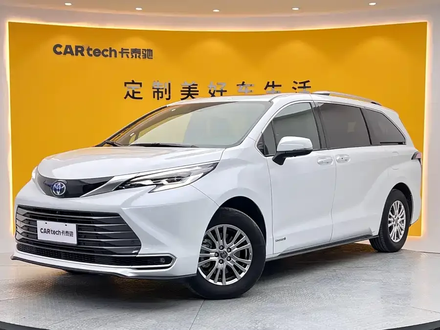 Toyota Sienna 2023