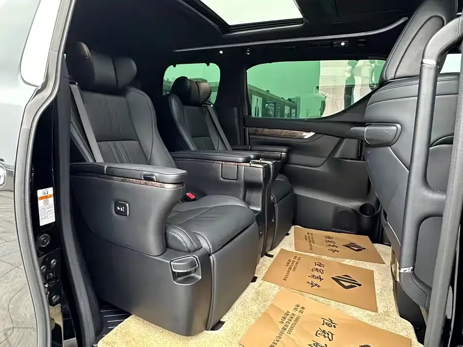 Toyota Crown Vellfire Vellfire 2021 Crown Hybrid 2.5L HV Supreme Edition 2022 — миниатюра 3