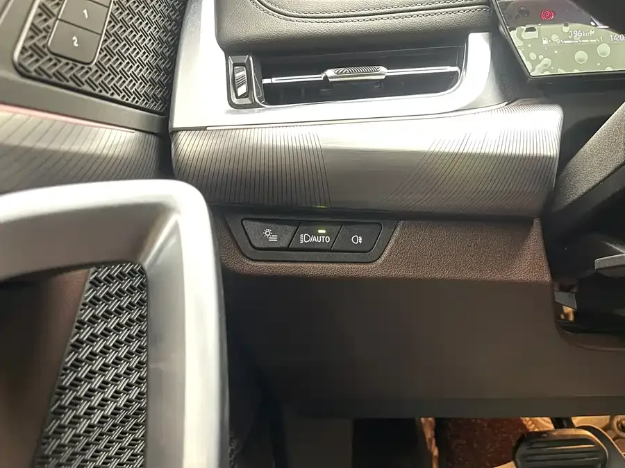 BMW X1 2023 sDrive25Li M Sport Package 2024 — миниатюра 5