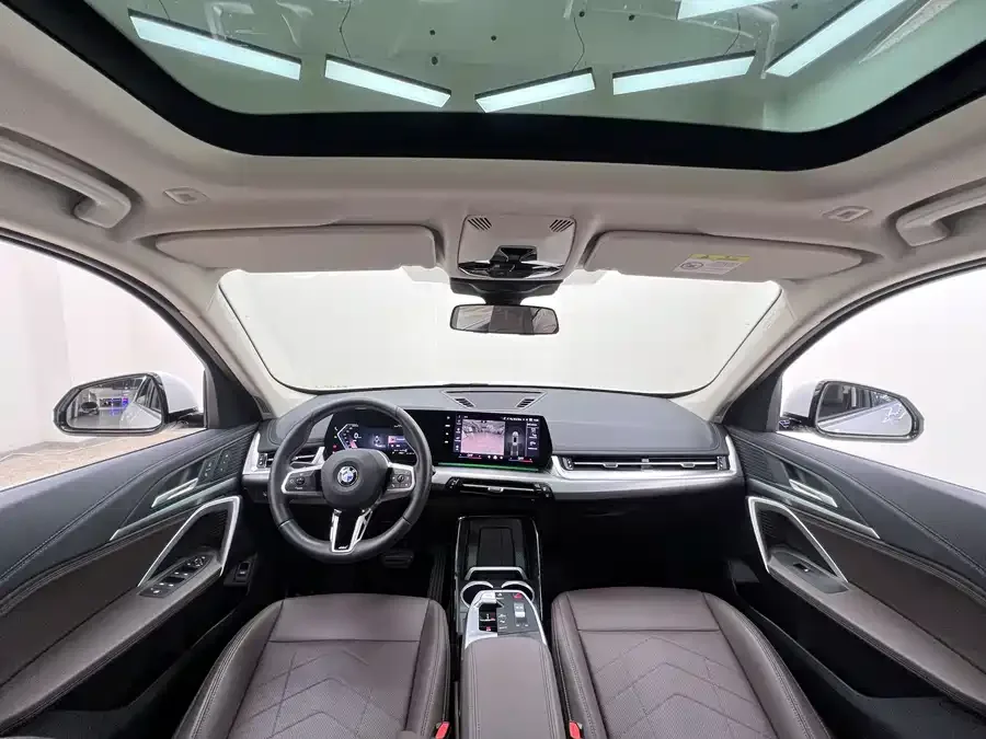 BMW X1 2025 sDrive25Li M Sport Package 2025 — миниатюра 5