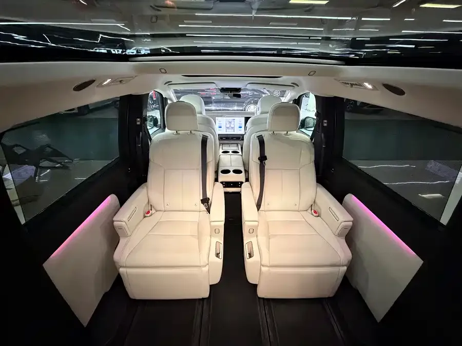 Li Xiang MEGA Ideal MEGA 2025 Home Special Edition 2025 — миниатюра 4
