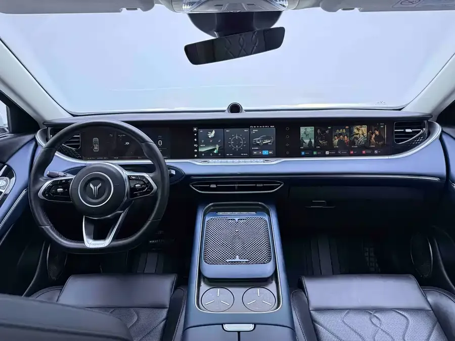 Voyah Lantu FREE Lantu FREE 2024 ultra-long battery life smart driving version 2023 — миниатюра 5