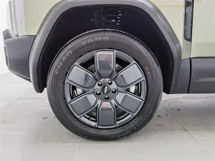 Chery Fengyun X3L Fengyun X3L 2025 215 Intelligent Driving Edition 2026 — миниатюра 5