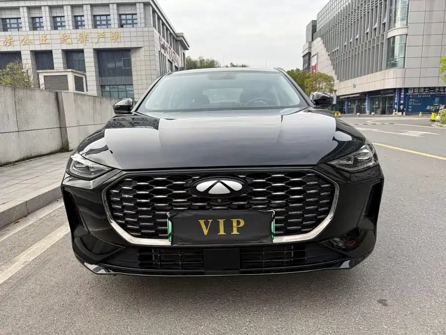 Chery Fengyun A8L 2025