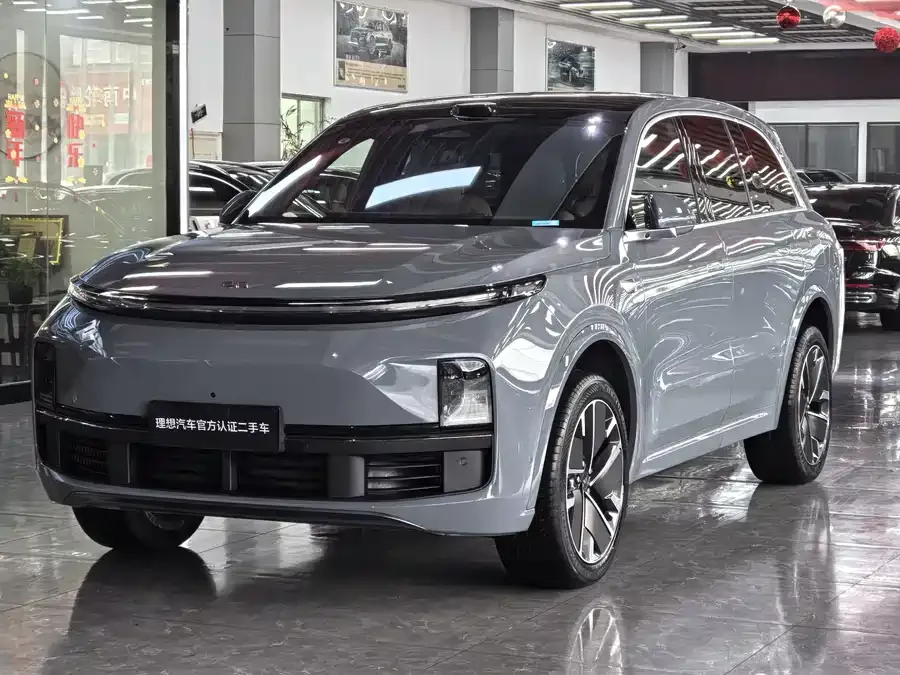 Li Xiang L8 2025
