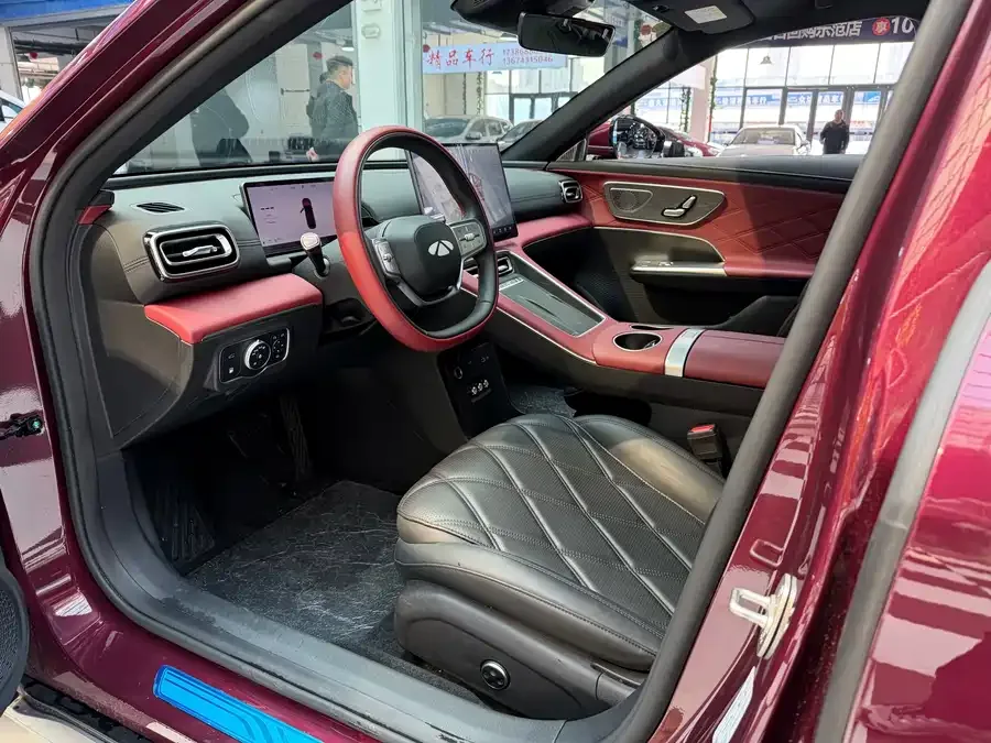 Chery Fengyun Fengyun A9L Fengyun A9L 2025 four-wheel drive high-energy peak version 2025 — миниатюра 2