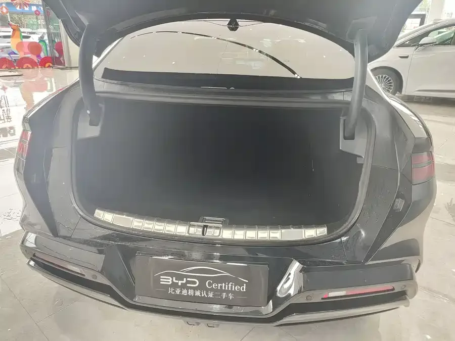 BYD Z9 BYD Z9 2024 1100km 4WD Ultra Edition 2025 — миниатюра 5